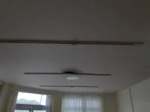 エアコン新設および内装補修を行いました。