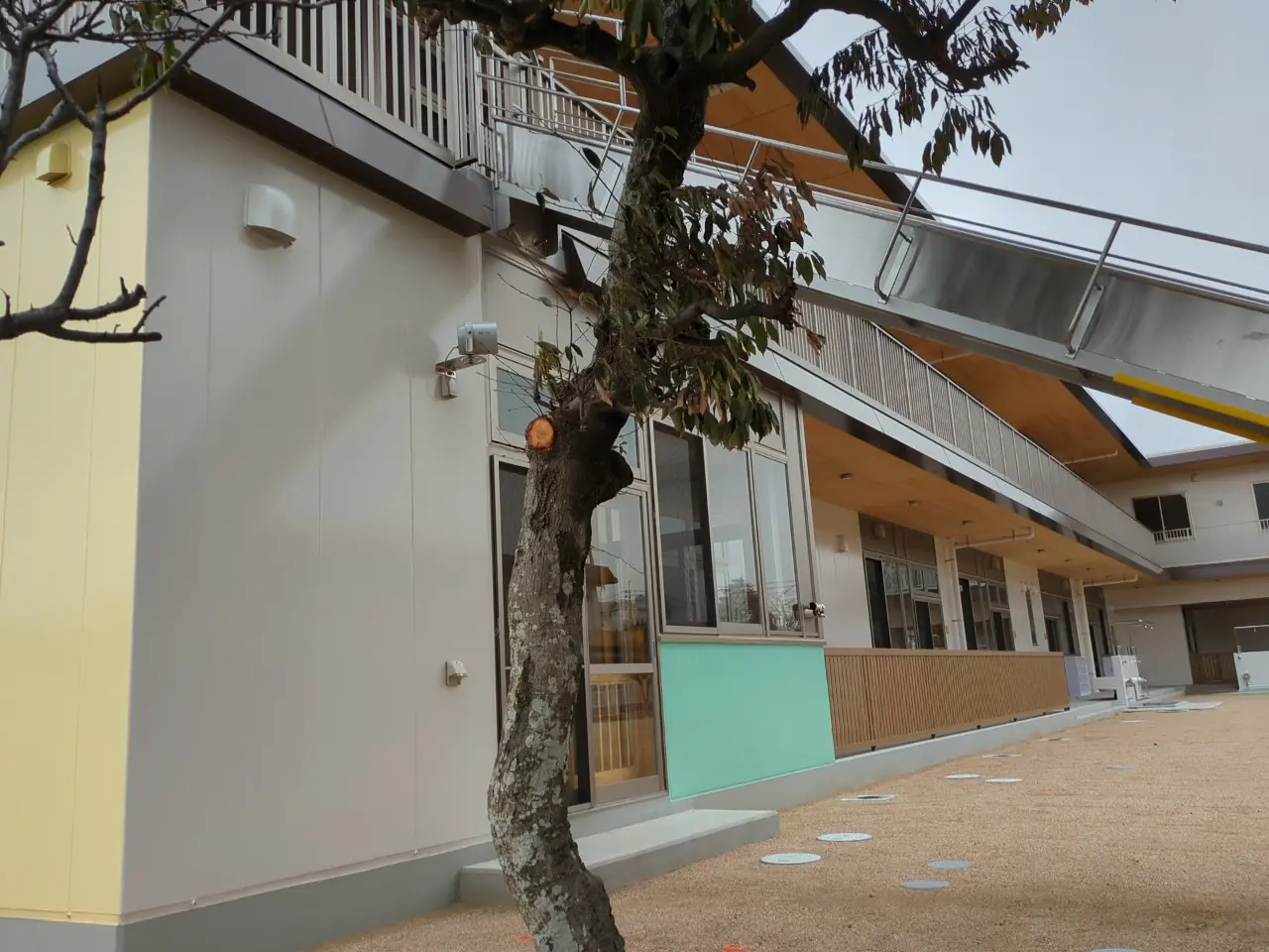 岡山市立西大寺幼稚園・保育園園舎改築に伴う電気工事