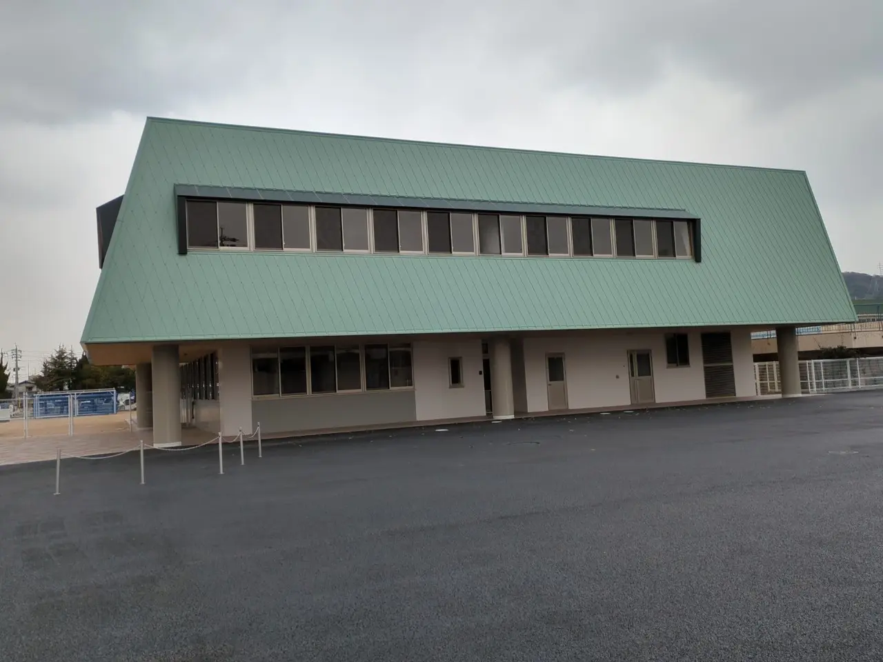 岡山市立西大寺幼稚園・保育園園舎改築に伴う電気工事